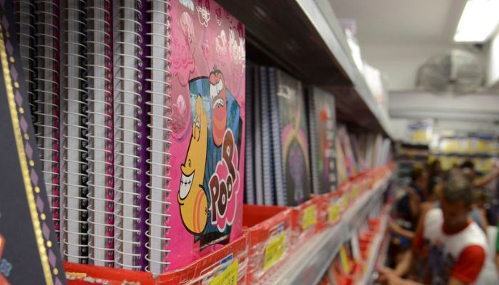 Pesquisa é fundamental para reduzir despesas com material escolar